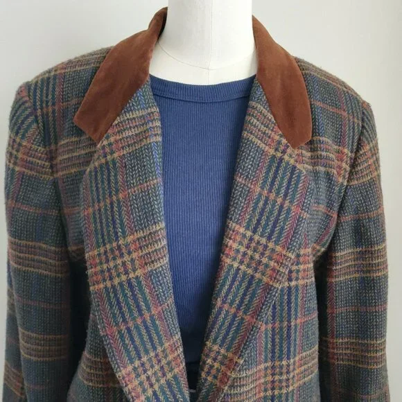Vintage Plaid Blazer Size: 14P - Picture 3 of 16